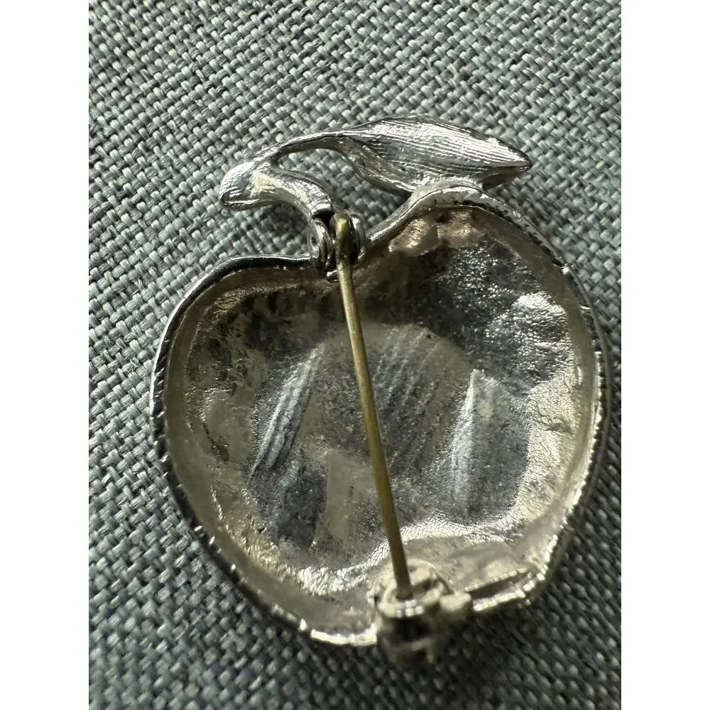 Vintage Apple Matte Brushed Scarf Pin Brooch Silver Tone Teacher Art To Wear
